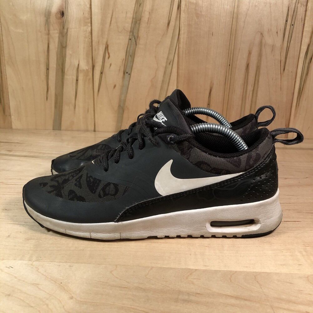 Nike Youth Air Max Thea SE 820244-001 Gray Athletic Sneakers Size 4.5